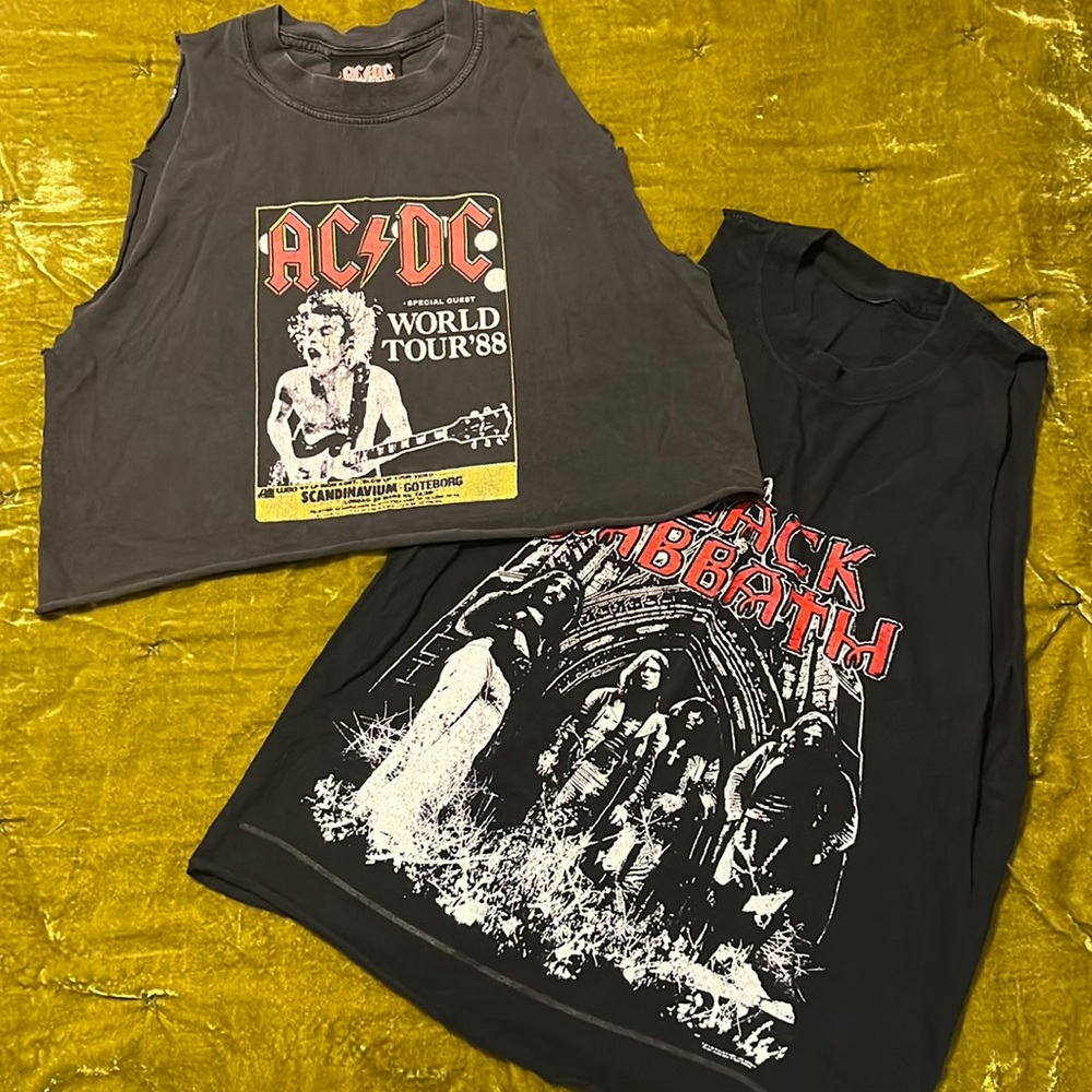 VTG Lot Gray Paper Thin 2005 AC/DC TOUR ‘88, Black Sabbath crop band shirt small